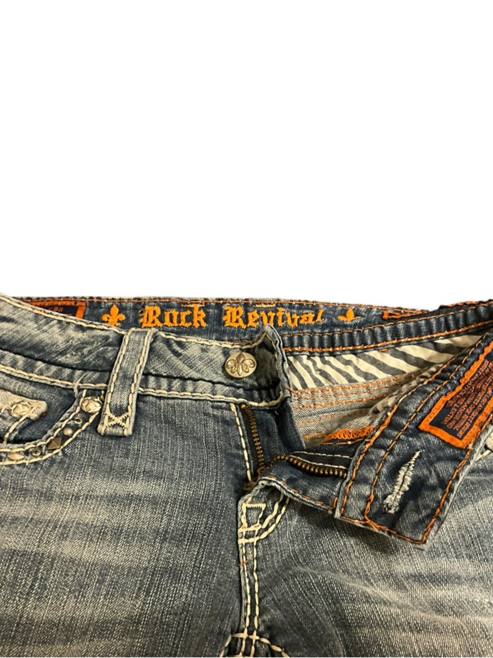 Rock Revival Susan Straight Leg Jeans Size 27 Light Wash Denim EUC - Picture 7 of 16